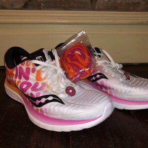 Saucony Women's Kinvara DUNKIN DONUTS Sneakers